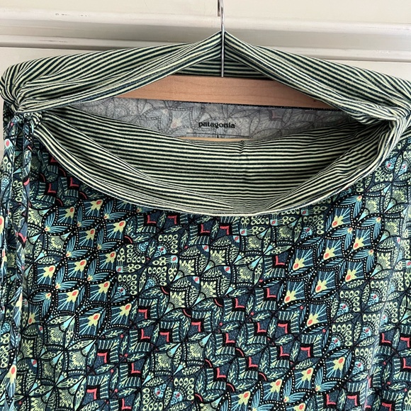 Stylish Green Patterned Skirt - Picture 4 of 5